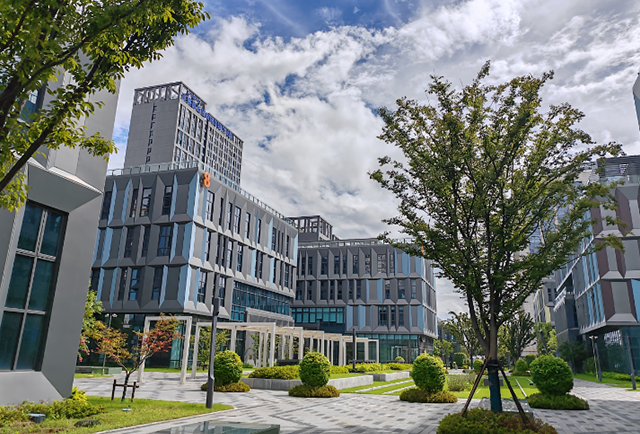 大兴安岭工业地产投资新蓝海——新能源产业园区崛起